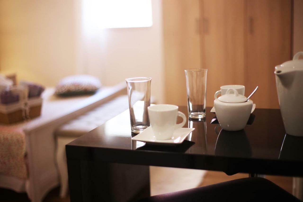 Apartments Dvor - Ap1, Ap2, Ap3 Baška Voda Eksteriør billede